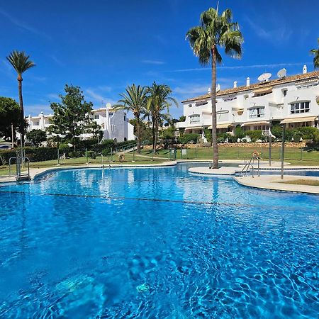 One Bedroom Apartment In Jardines De Calahonda MIJAS COSTA Esterno foto