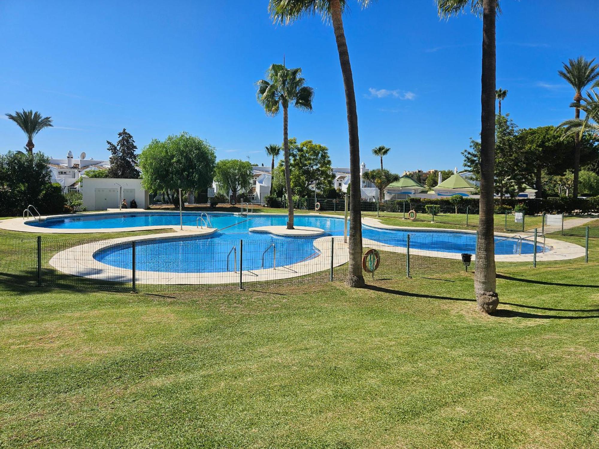 One Bedroom Apartment In Jardines De Calahonda MIJAS COSTA Esterno foto