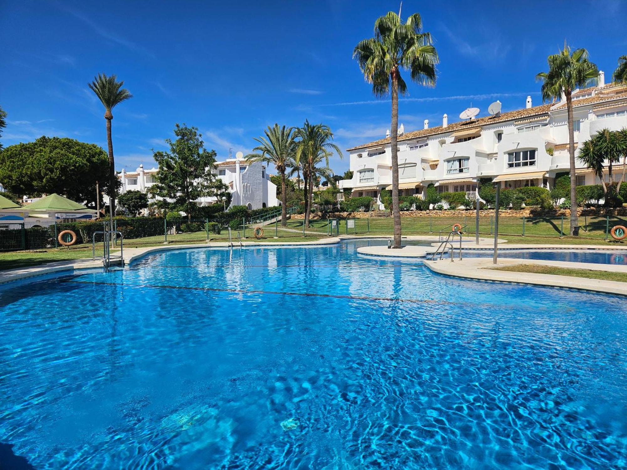 One Bedroom Apartment In Jardines De Calahonda MIJAS COSTA Esterno foto